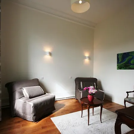 Le Clos Des Noyers 3* Combronde