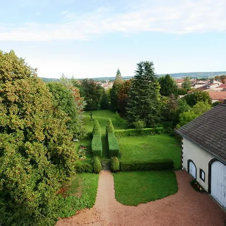 Le Clos Des Noyers 3* Combronde