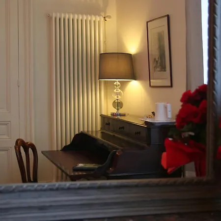 Le Clos Des Noyers Bed & Breakfast